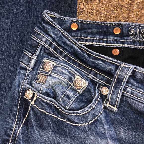 Miss Me Jeans - Picture 3 of 8